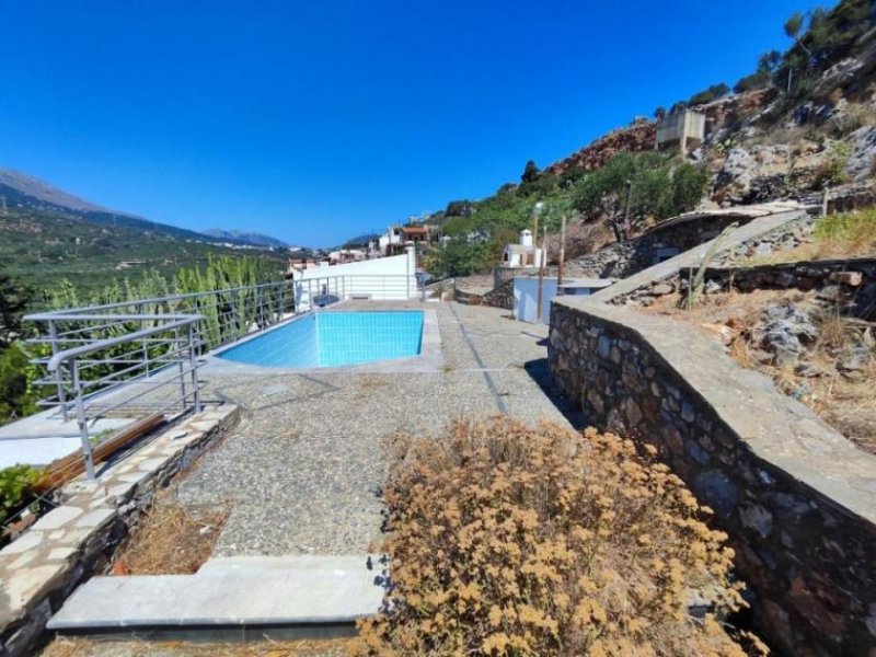 Nikithianos Kreta, Nikithianos: Große Villa mit Gästehaus und Pool in schöner Lage zu verkaufen Haus kaufen